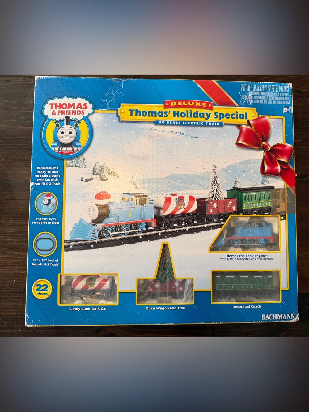 Bachmann Thomas & Friends Holiday Special Train Set - READ description